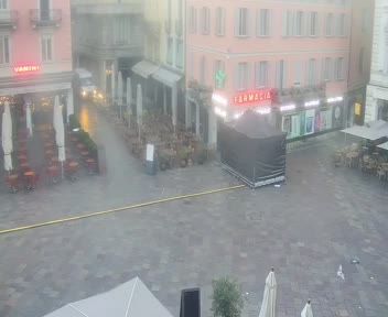 Lugano: Piazza Riforma