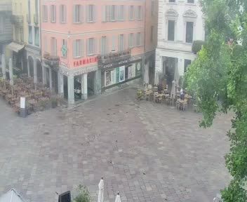 Lugano: Piazza Riforma