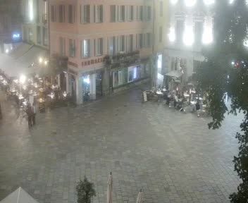 Lugano: Piazza Riforma
