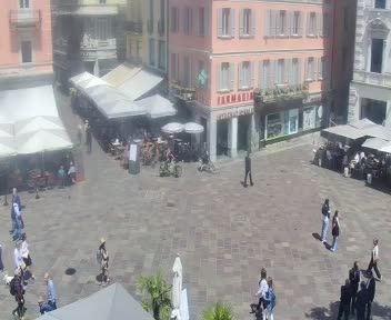Lugano: Piazza Riforma