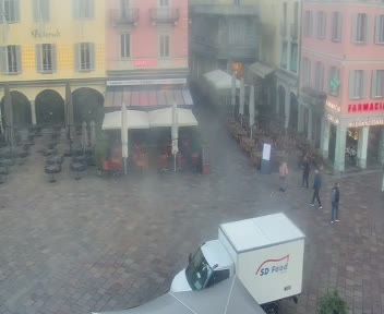 Lugano: Piazza Riforma