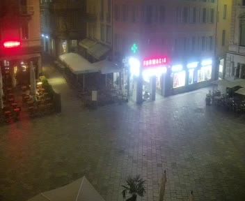 Lugano: Piazza Riforma