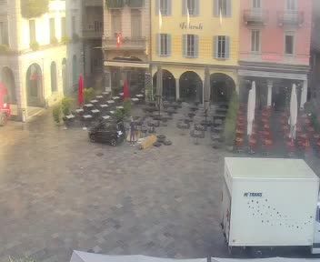 Lugano: Piazza Riforma