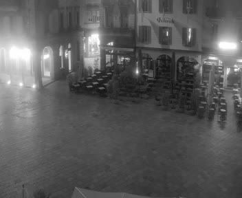 Lugano: Piazza Riforma