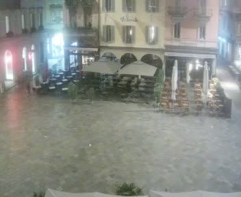 Lugano: Piazza Riforma