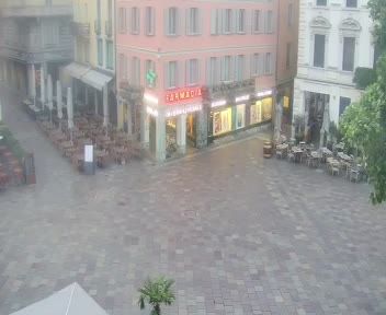 Lugano: Piazza Riforma