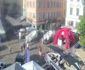 Lugano: Piazza Riforma