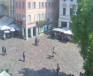 Lugano: Piazza Riforma