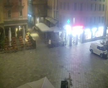 Lugano: Piazza Riforma