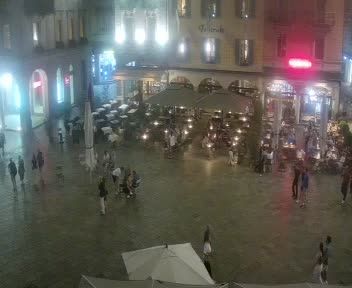 Lugano: Piazza Riforma