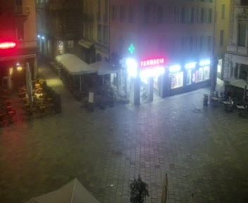 Lugano: Piazza Riforma