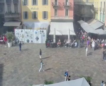 Lugano: Piazza Riforma