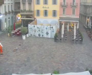 Lugano: Piazza Riforma