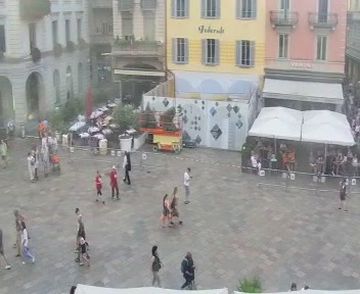 Lugano: Piazza Riforma