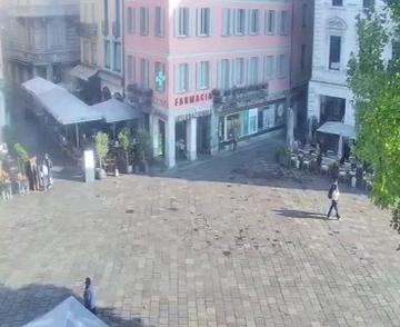Lugano: Piazza Riforma