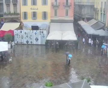 Lugano: Piazza Riforma