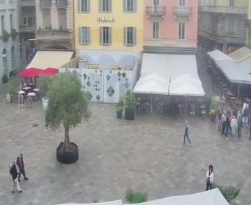 Lugano: Piazza Riforma