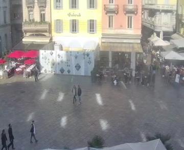 Lugano: Piazza Riforma