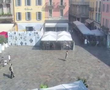 Lugano: Piazza Riforma