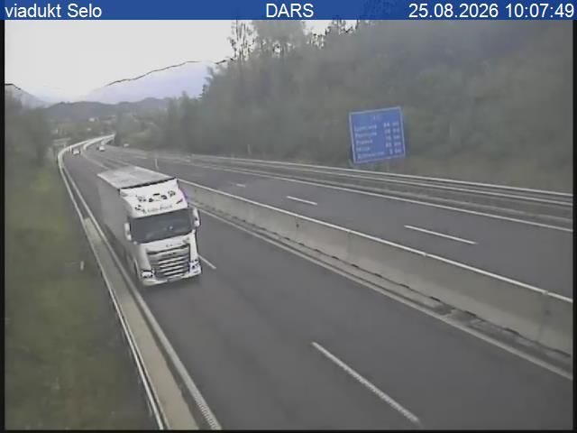 Traffic Cam Ajdovscina: H4, Razdrto - Vrtojba, priključek Selo