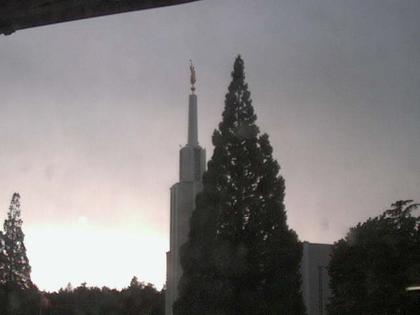 Zollikofen: Mormon Temple - view out of the Computer-Helpcenter Shop-Windows