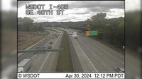 Newport: I-405 at MP 10.6: SE 40th St - Day time
