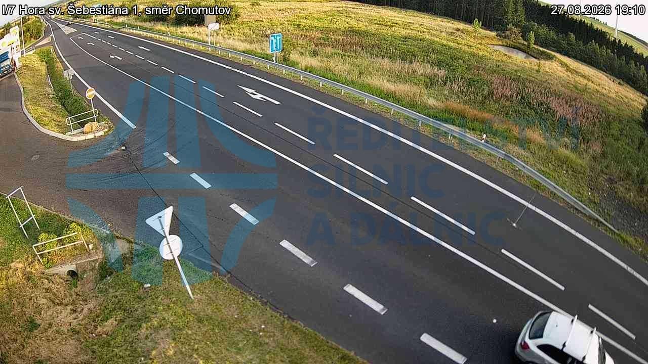 Traffic Cam Hora Svateho Sebestiana › South-West: 7