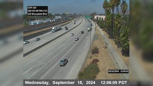 Traffic Cam San Bernardino › North: I-215 : (210) S of Muscupiabe