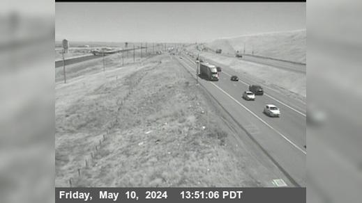 Traffic Cam Patterson › North: NB I-5 Del Puerto Canyon Rd