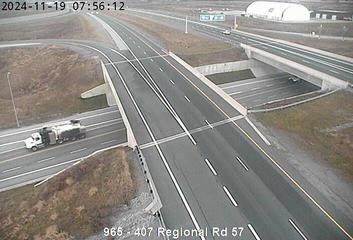 Traffic Cam Clarington: Highway 407 near Regional Rd