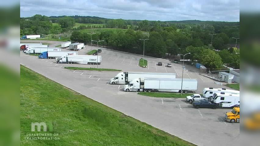 Traffic Cam Afton: I-94 EB (St. Croix Rest Area)