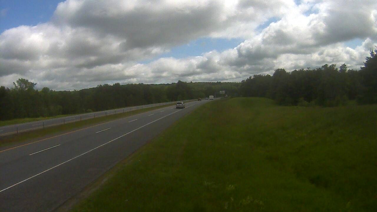 Traffic Cam Libby Hill › South: I-295 Mile 51 SB (Gardiner)