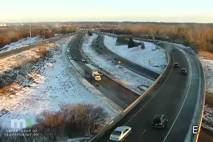 Traffic Cam Shakopee: Co Rd 101 EB E of U.S.169
