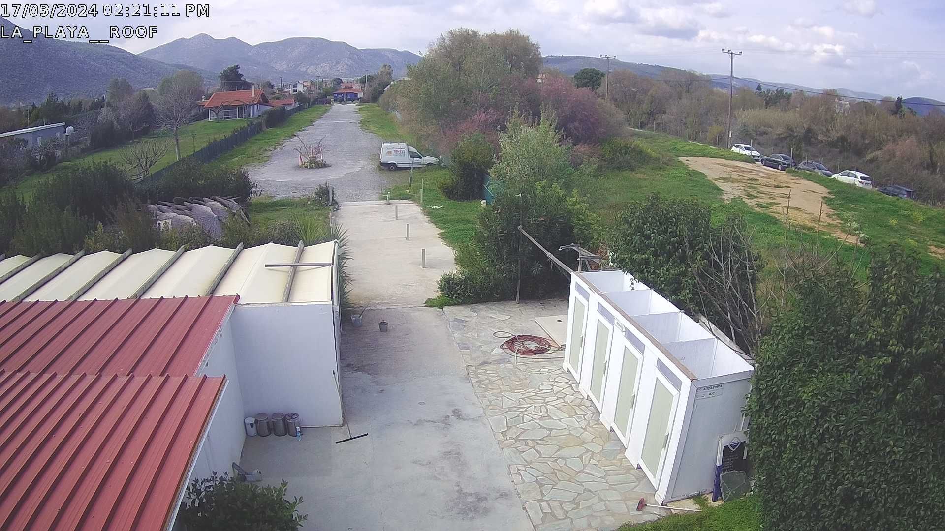 Traffic Cam Agios Panteleimonas › North-West: LA PLAYA Beach Bar - Restaurant, Marathon