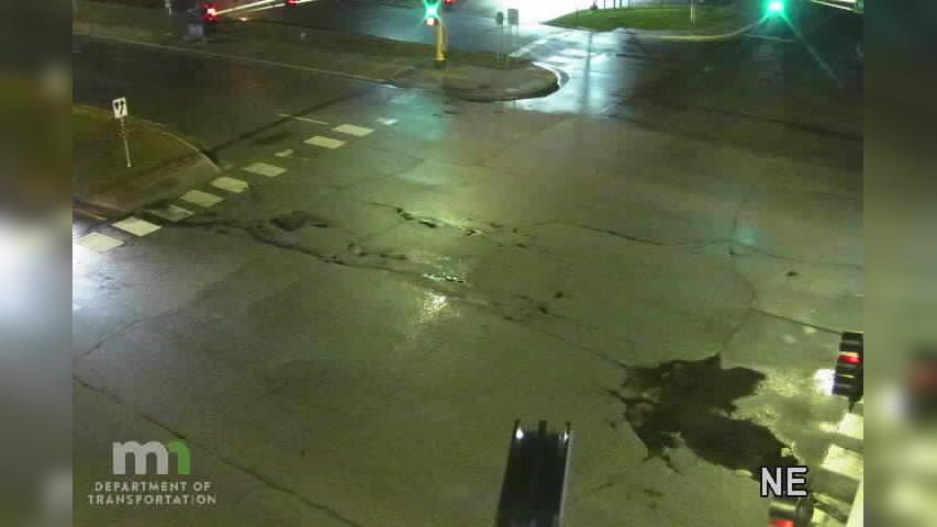 Traffic Cam Fridley: MN 47: T.H.47 SB @ 53rd Ave