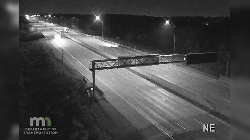 Traffic Cam Plymouth: I-494: I-494 SB @ 49th Ave