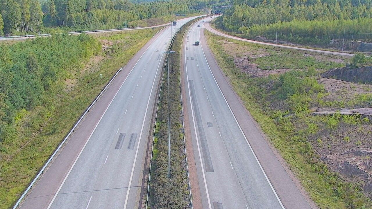 Traffic Cam Loviisa: Tie - Markkinamäki 2