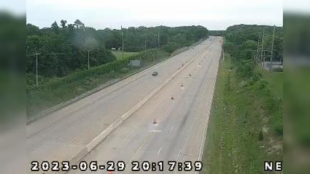 Traffic Cam Fort Wayne: I-69: 1-069-304-1-1 COVINGTON RD