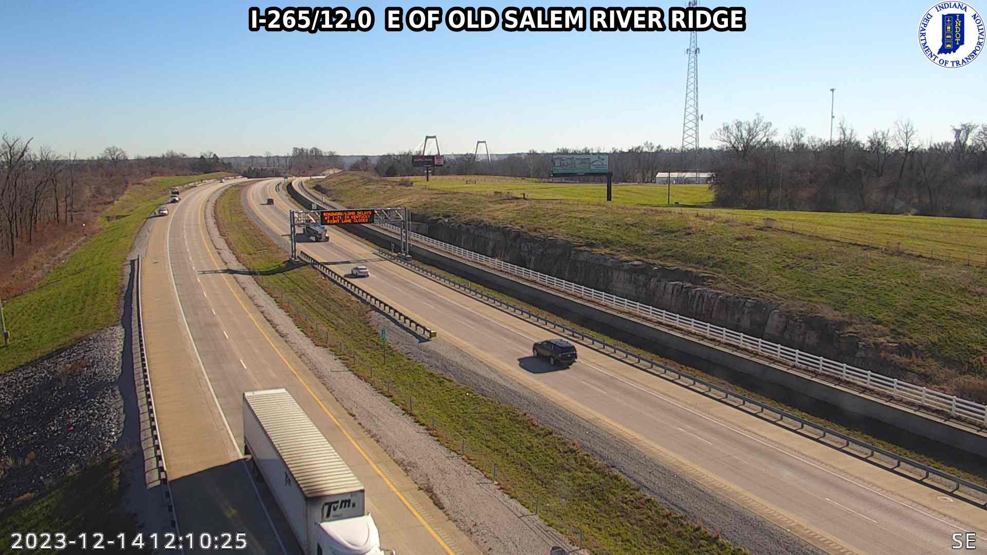 Traffic Cam Utica: I-265: I-265/12.0 E OF OLD SALEM RIVER RIDGE