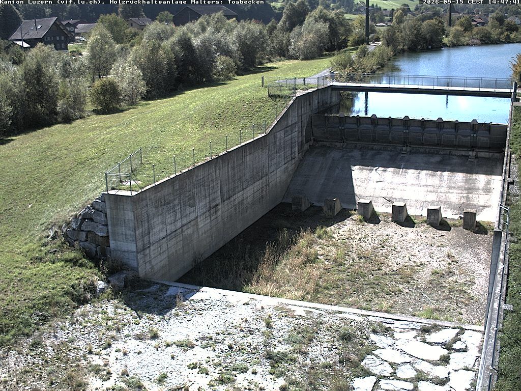 Malters: Tosbecken Holzrückhalt