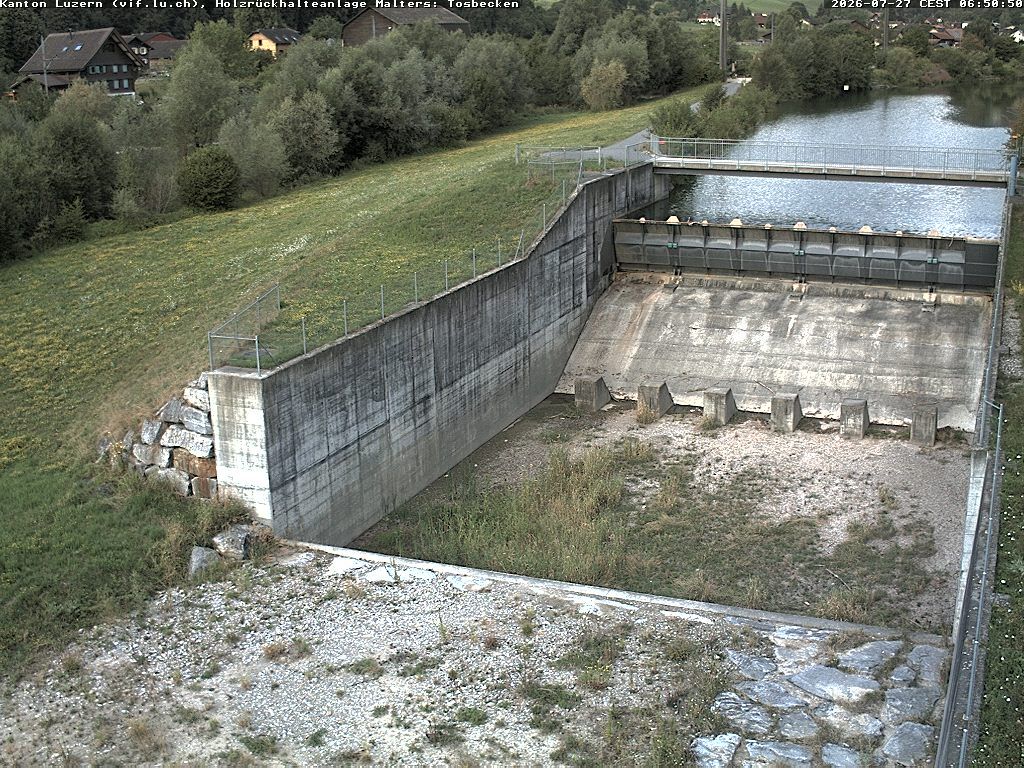 Malters: Tosbecken Holzrückhalt
