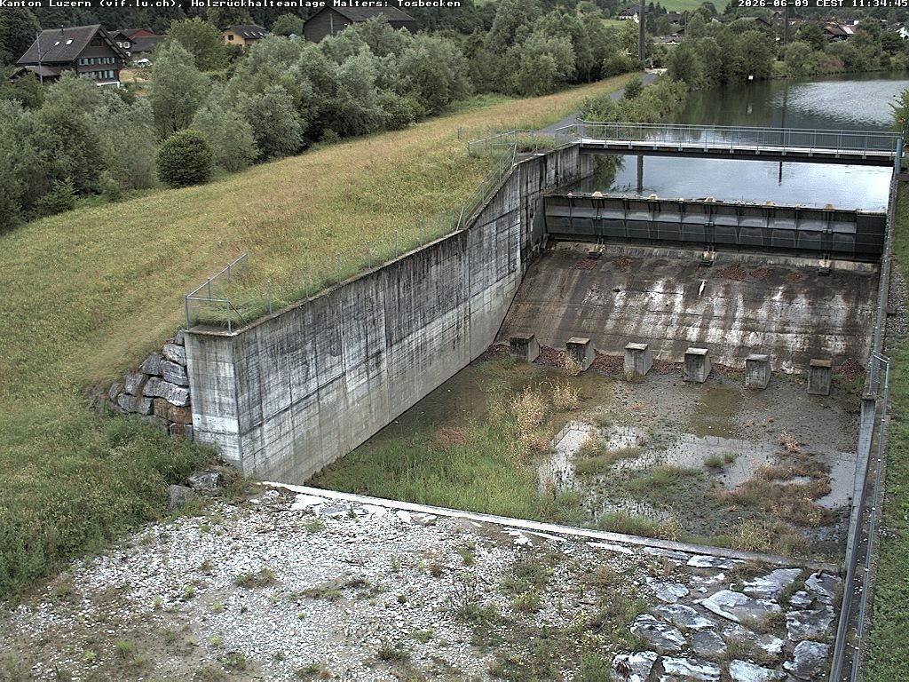 Malters: Tosbecken Holzrückhalt