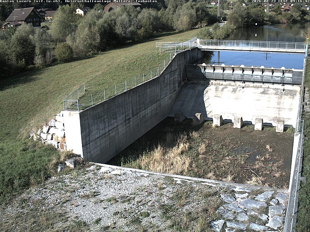 Malters: Tosbecken Holzrückhalt