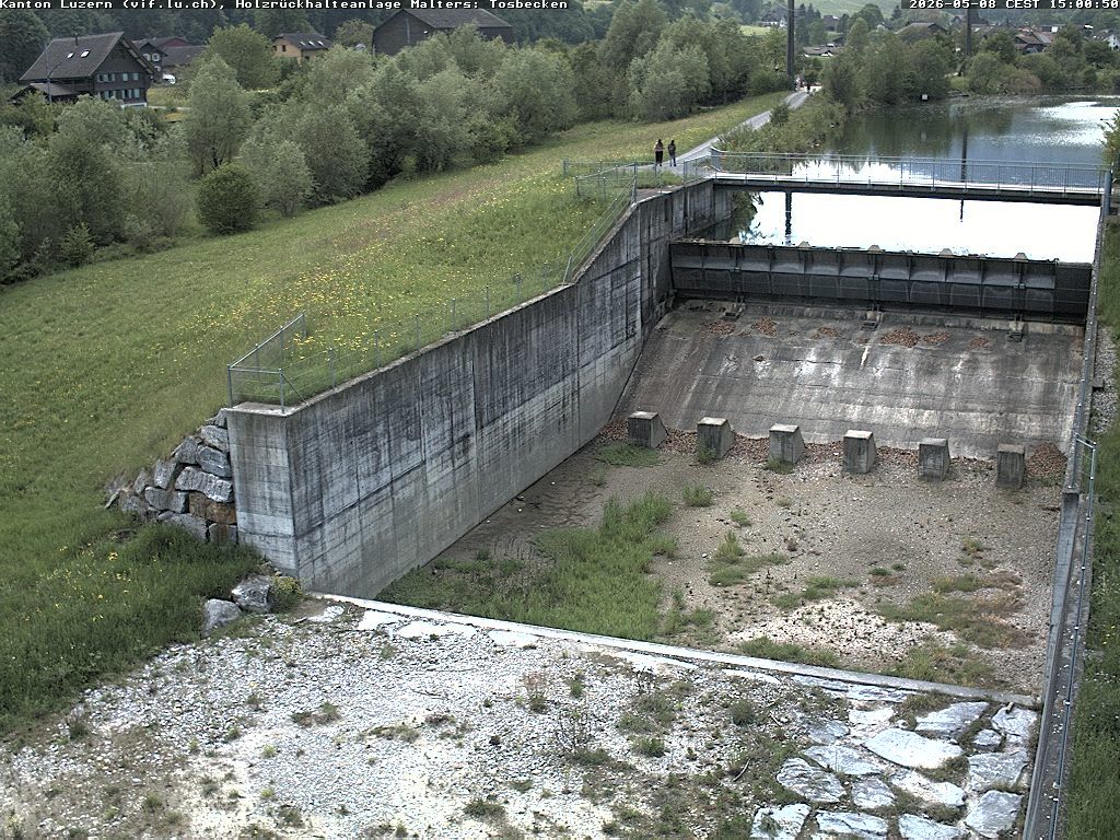 Malters: Tosbecken Holzrückhalt