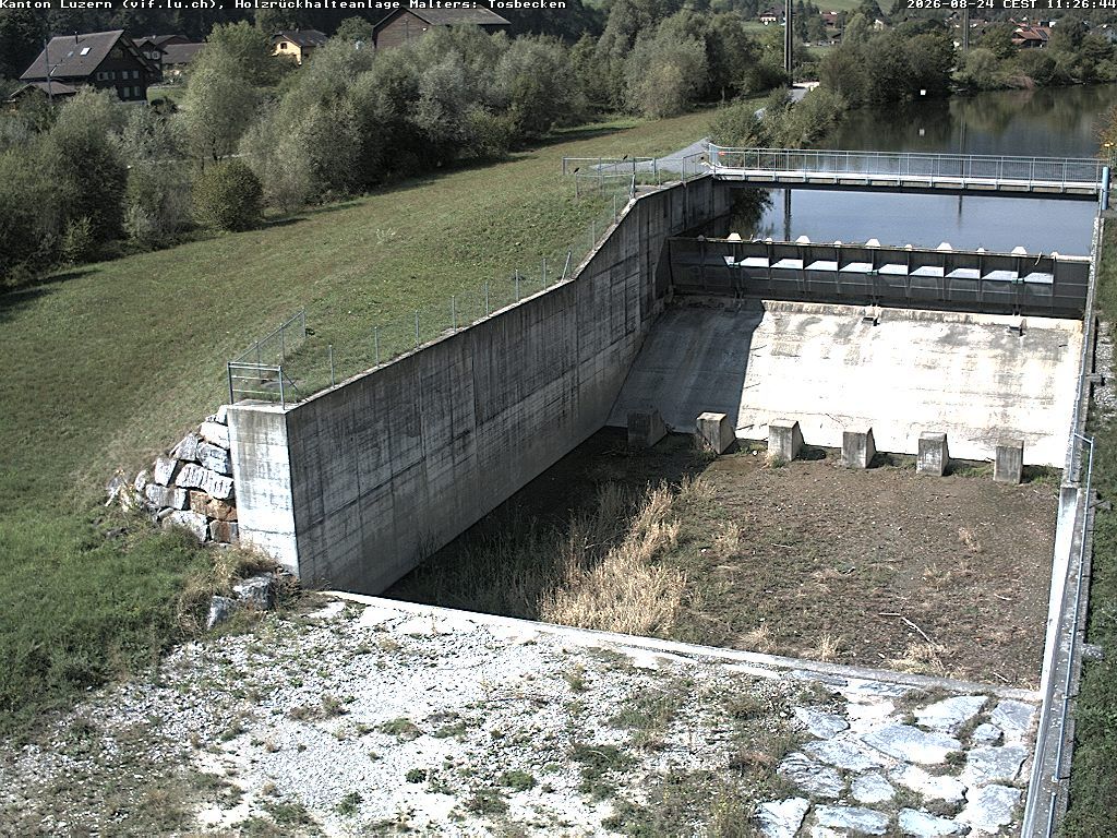 Malters: Tosbecken Holzrückhalt