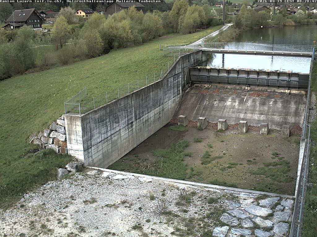 Malters: Tosbecken Holzrückhalt