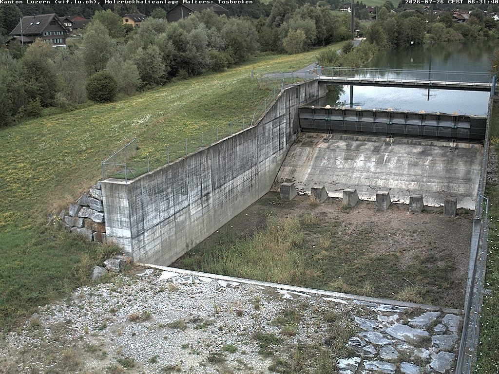 Malters: Tosbecken Holzrückhalt