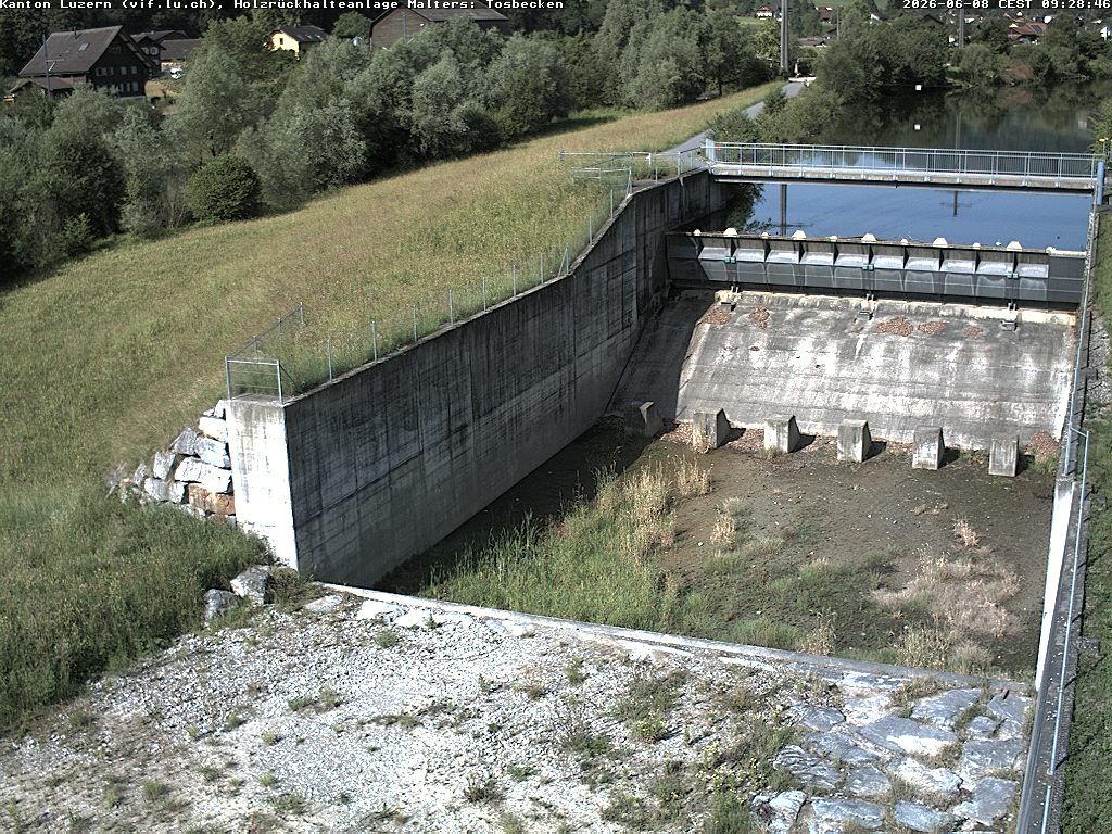 Malters: Tosbecken Holzrückhalt