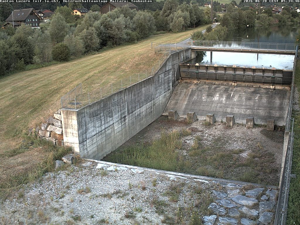 Malters: Tosbecken Holzrückhalt