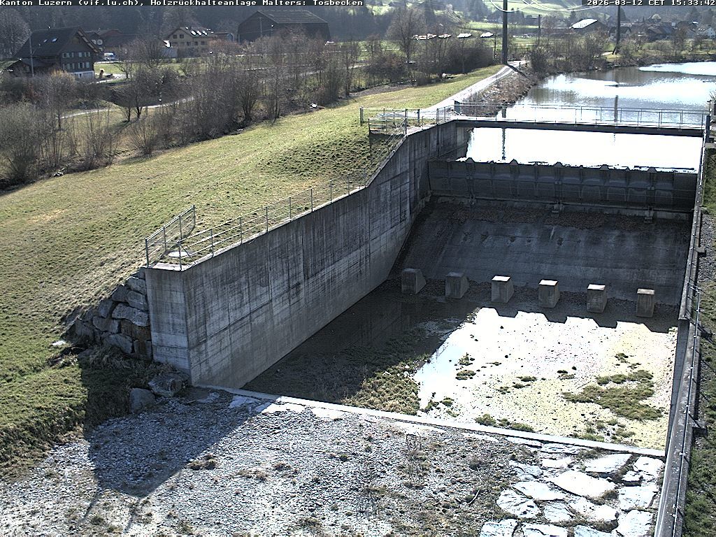 Malters: Tosbecken Holzrückhalt